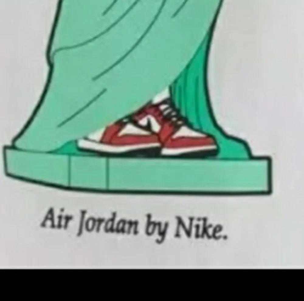 Nike Air Jordan 1 Bred NYC T-Shirt  CU2109-100  Size XXL 2XL Authentic
